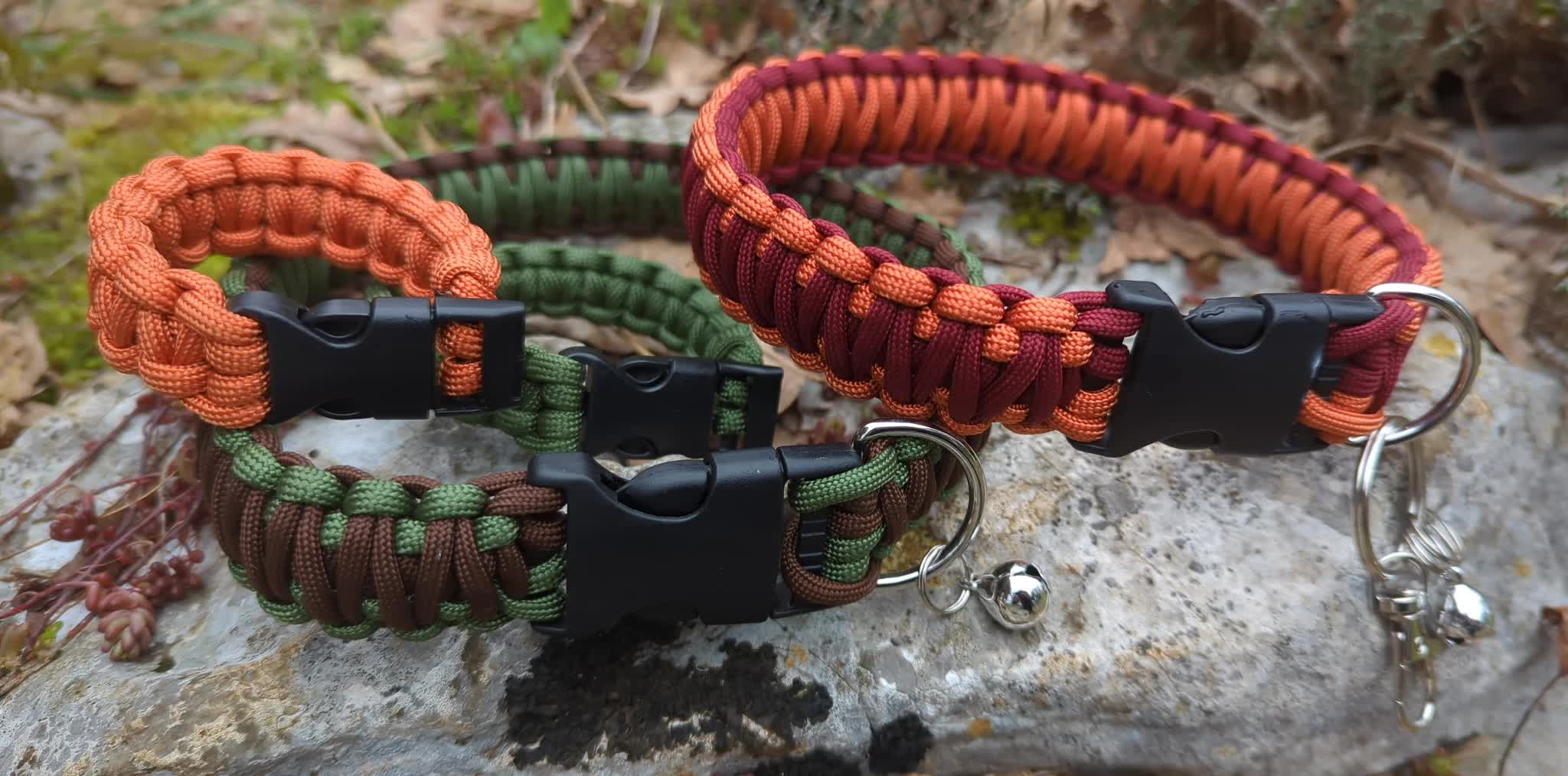 2 pairs of matching collars and bracelets